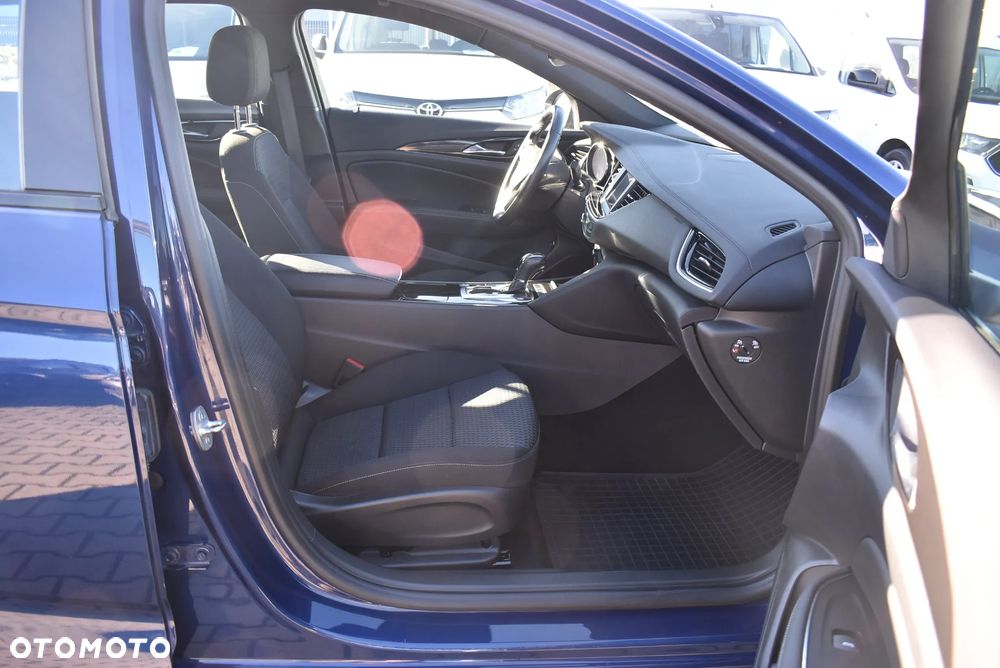 Opel Insignia 2.0 CDTI Elegance S&S - 18