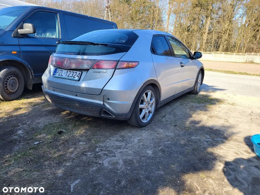 Honda Civic - 9