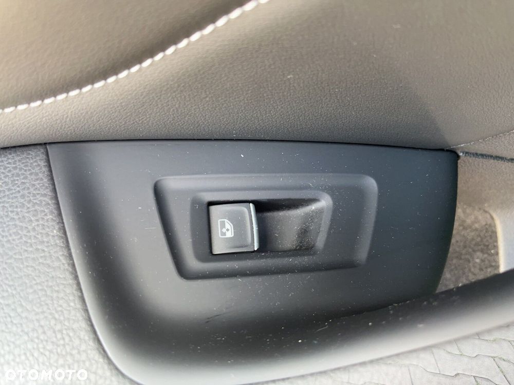 Volkswagen Passat Alltrack - 14