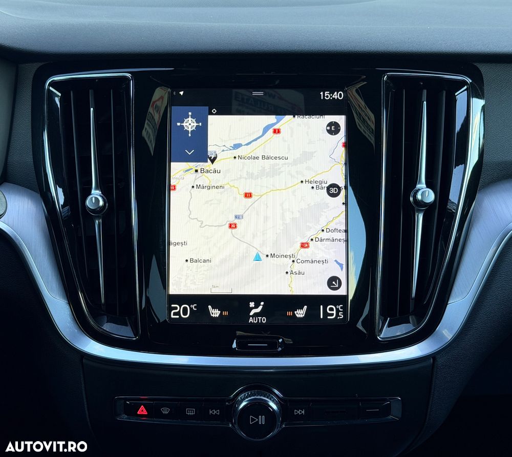 Volvo V60 D3 Geartronic Momentum - 24