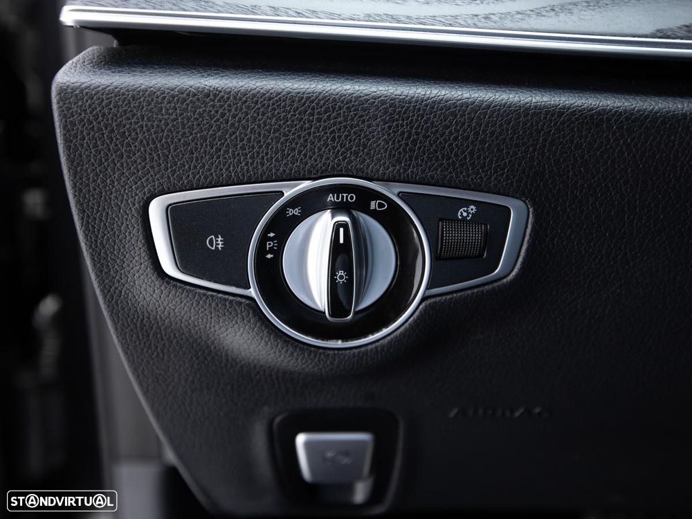 Mercedes-Benz E 220 - 15