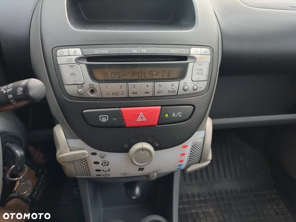 Peugeot 107 68 Style - 11