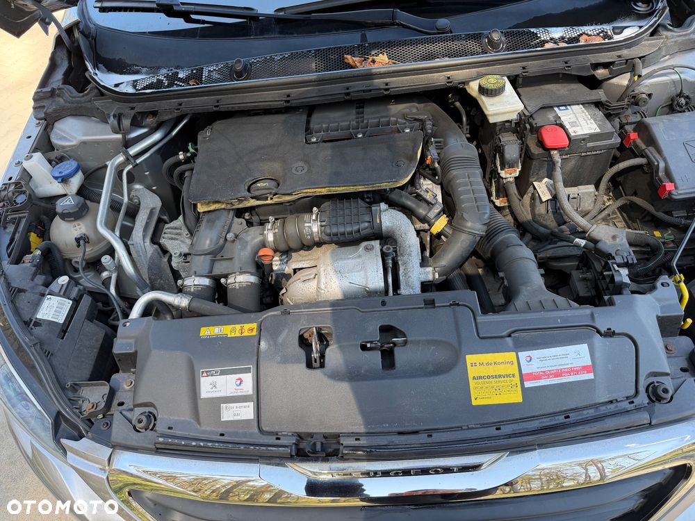 Peugeot 308 BlueHDi 120 Stop & Start Allure - 17