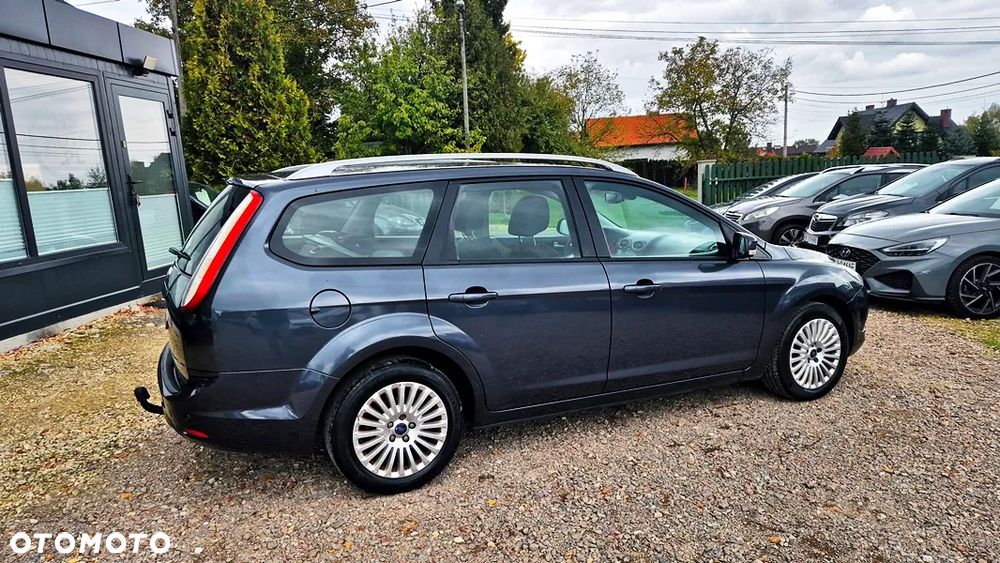 Ford Focus - 13
