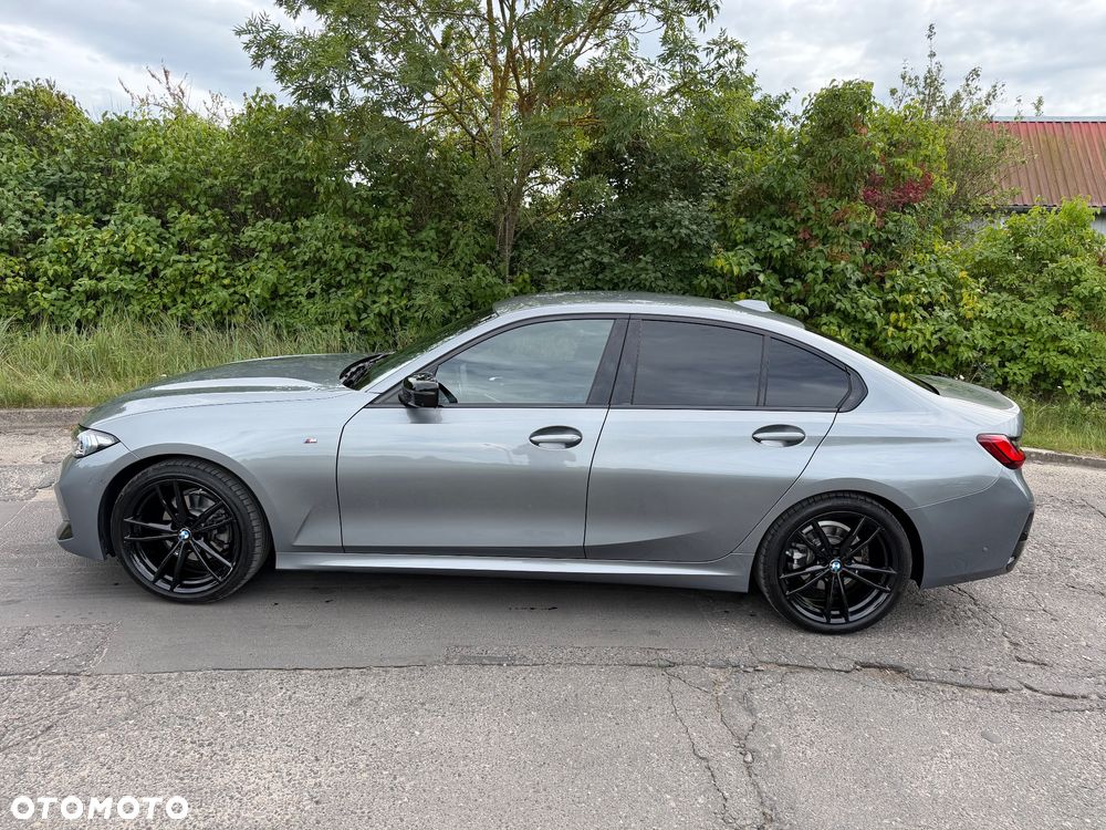 BMW Seria 3 320i xDrive M Sport - 17