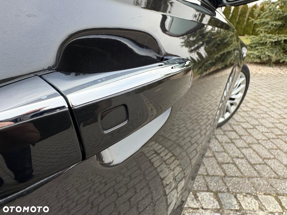 Audi A6 Avant 2.0 TDI Ultra S tronic - 20