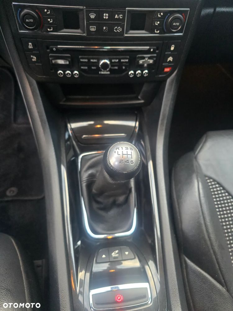Citroën C5 HDi 140 FAP Exclusive - 23