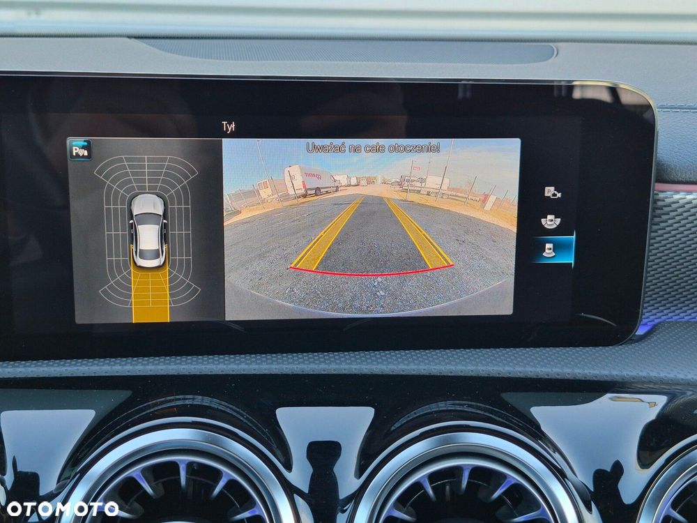 Mercedes-Benz CLA 2022