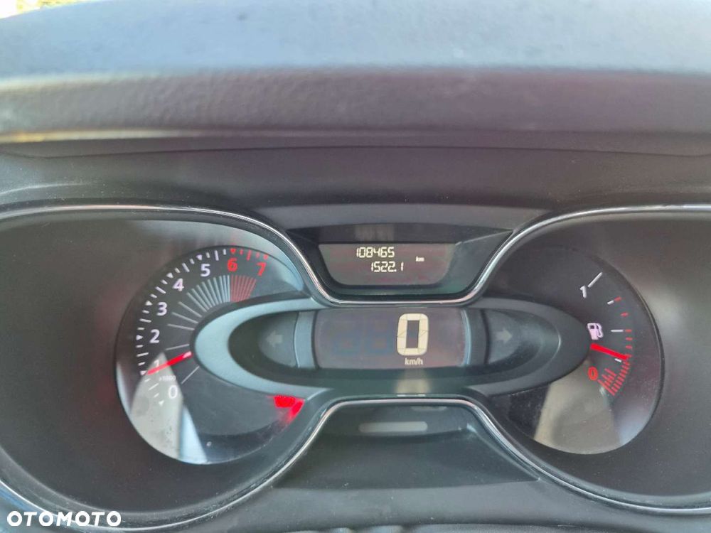 Renault Captur - 28