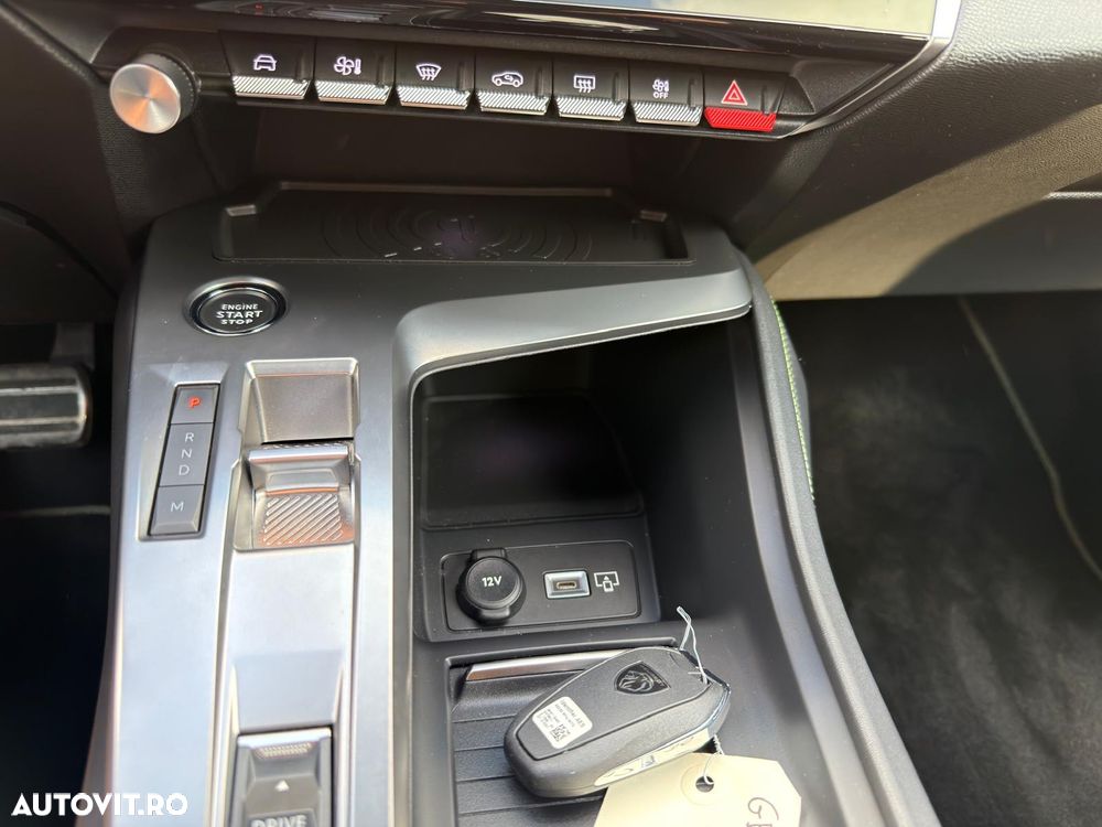 Peugeot 308 PureTech 130 GPF EAT8 Stop & Start GT - 9