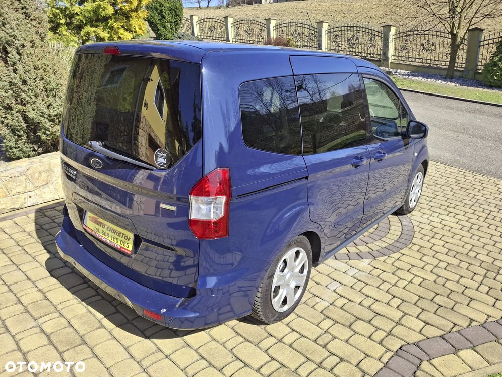 Ford Tourneo Courier 1.0 EcoBoost Ambiente - 4