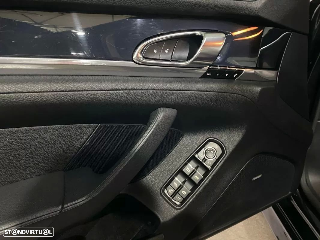Porsche Panamera Platinum Edition - 14