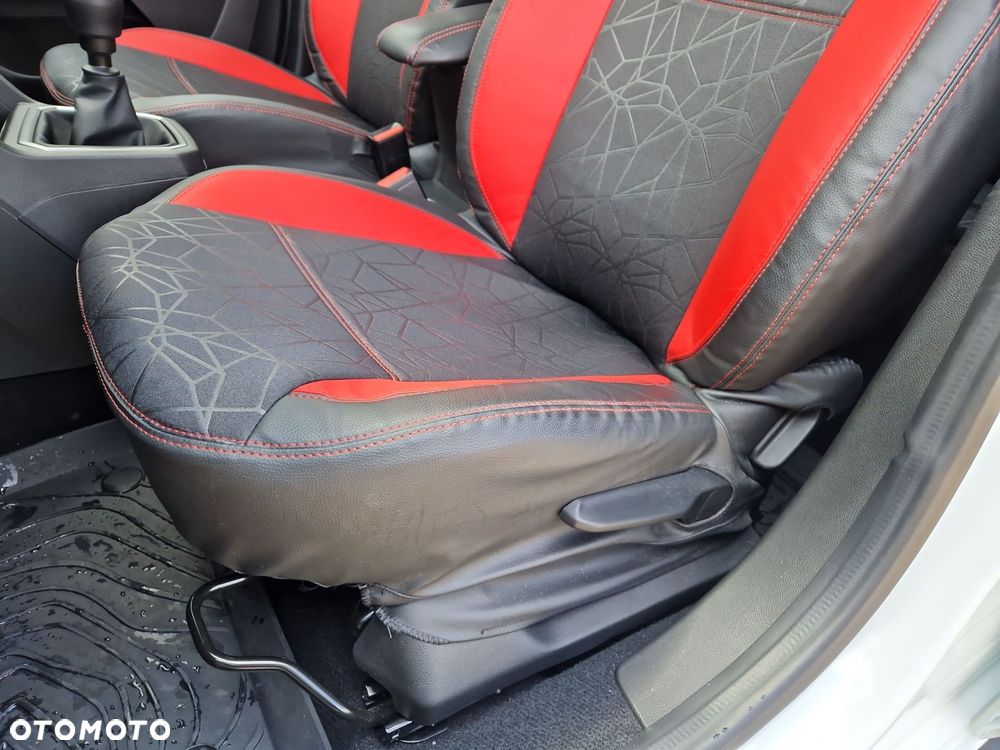 Dacia Sandero Stepway - 12
