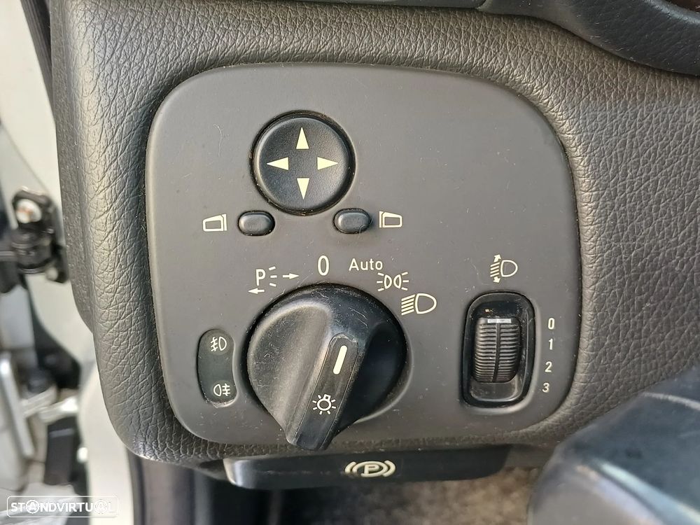 Mercedes-Benz C 220 CDI Auto Avantgarde - 20