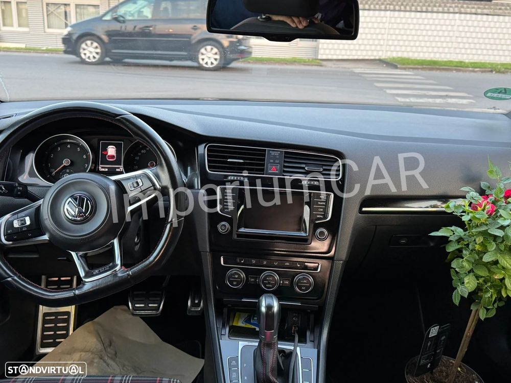 VW Golf GTI Performance BlueMotion DSG - 14