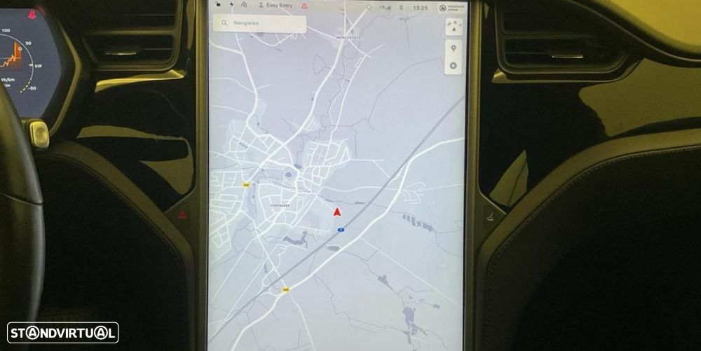 Tesla Model S 75D - 10