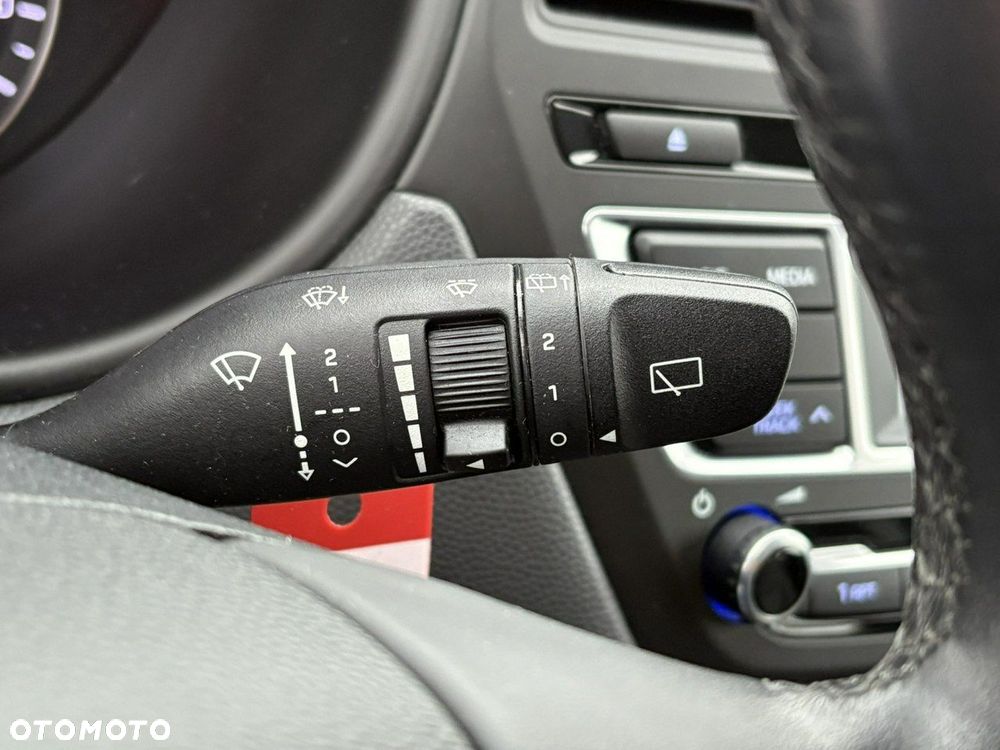 Hyundai i20 1.2 YES Gold - 30