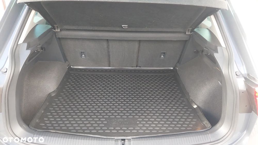 Volkswagen Tiguan - 35