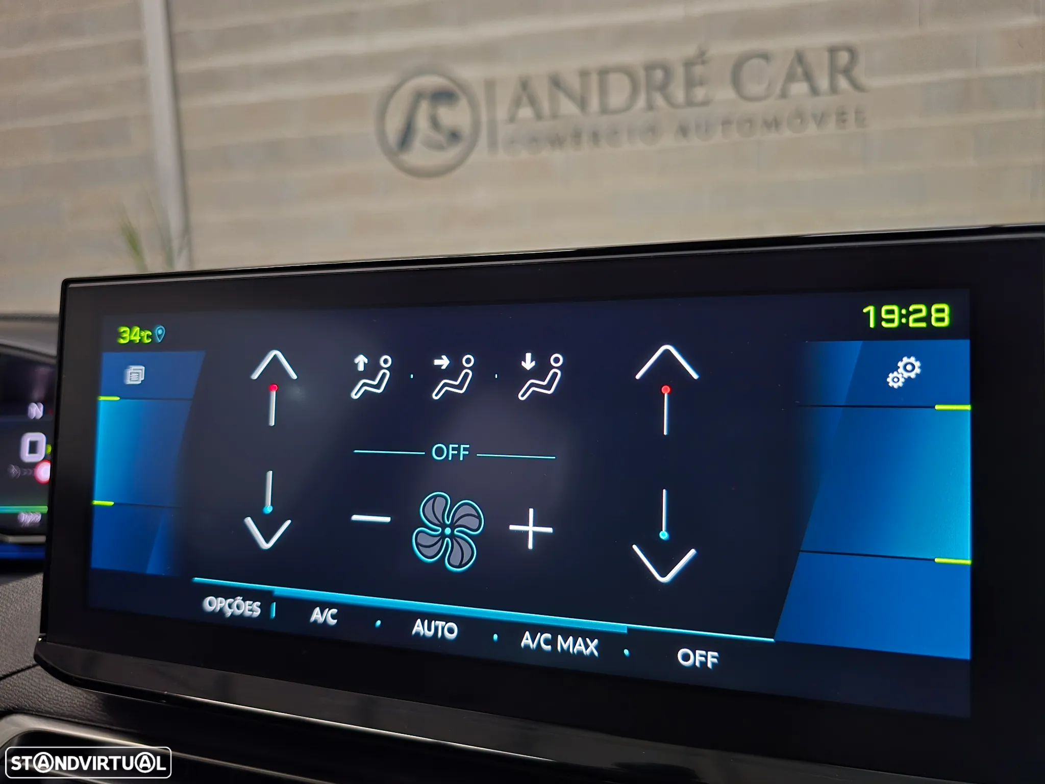 Peugeot 3008 1.6 Hybrid Allure Pack e-EAT8 - 29