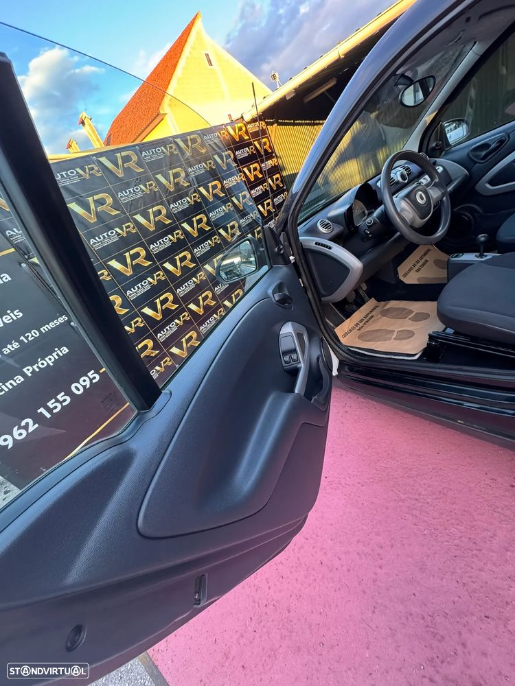 Smart ForTwo Coupé 1.0 mhd Pure 61 Softouch - 13