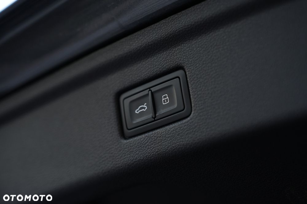 Audi A5 Sportback 40 TDI quattro S tronic S line - 30