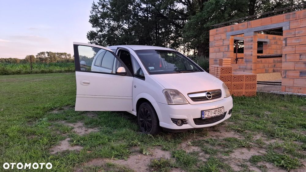 Opel Meriva - 14