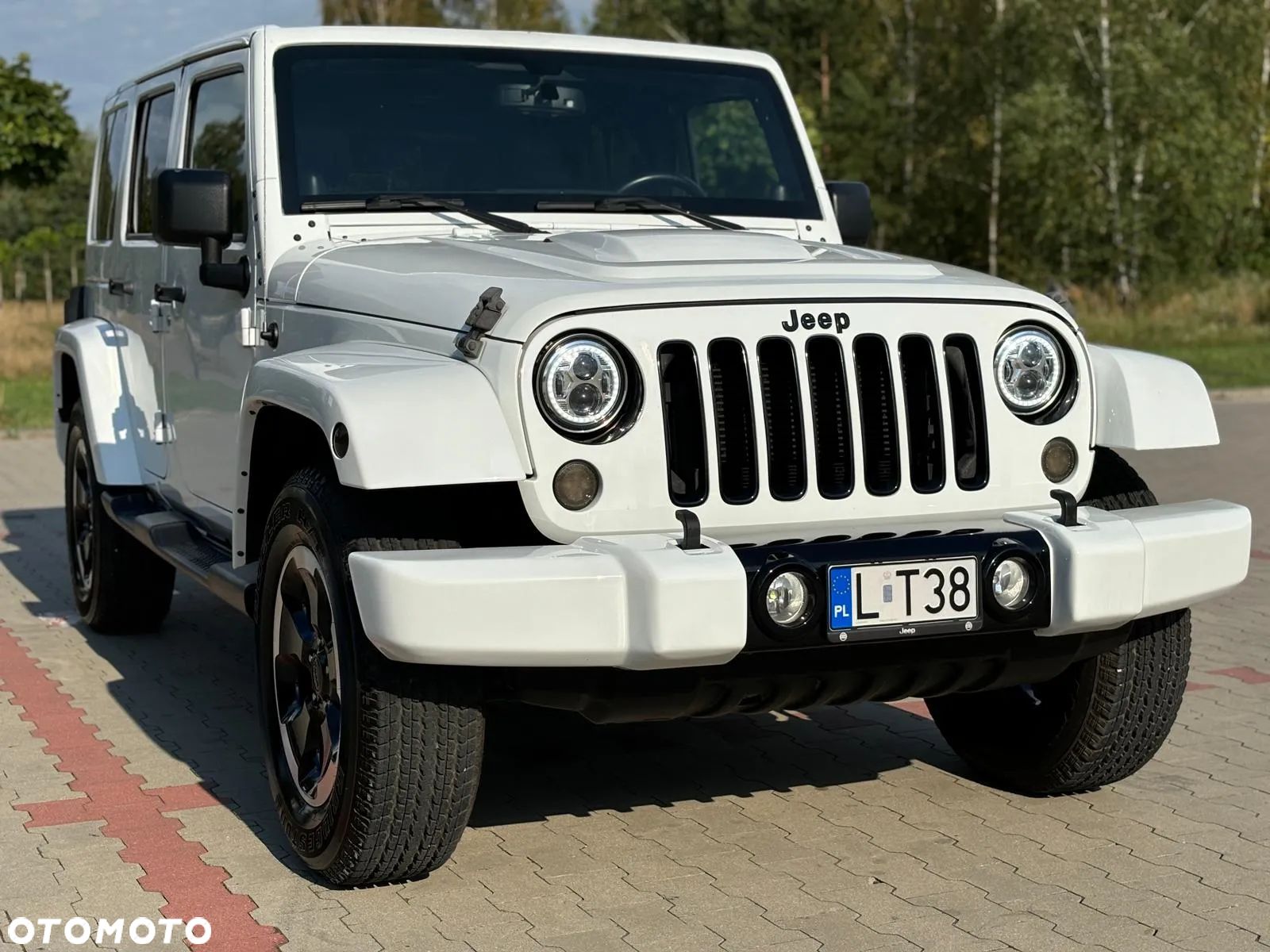 Jeep Wrangler - 1