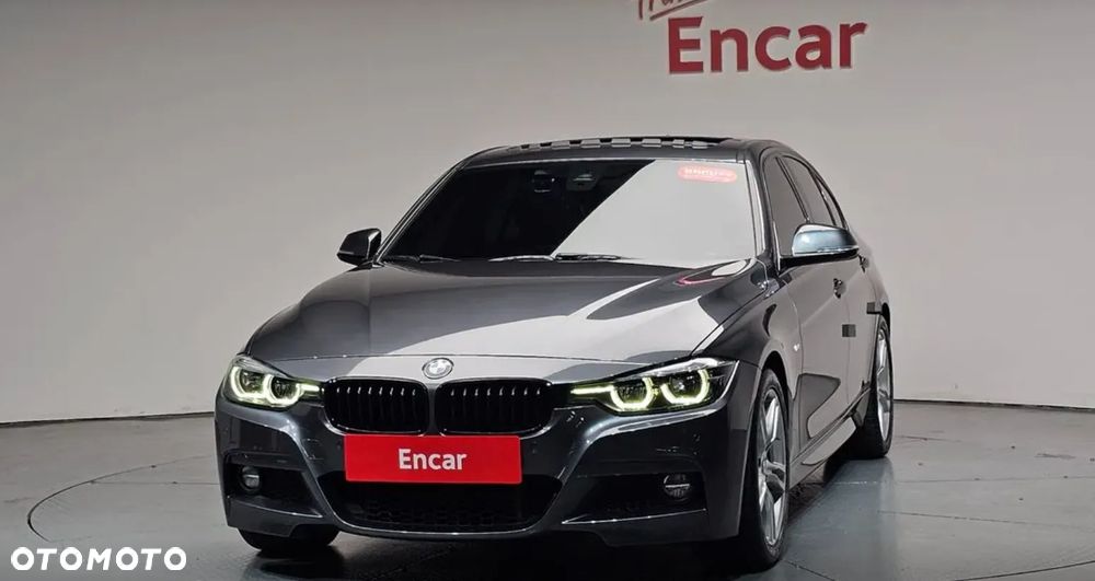 BMW Seria 3 330i xDrive Edition M Sport Shadow - 4