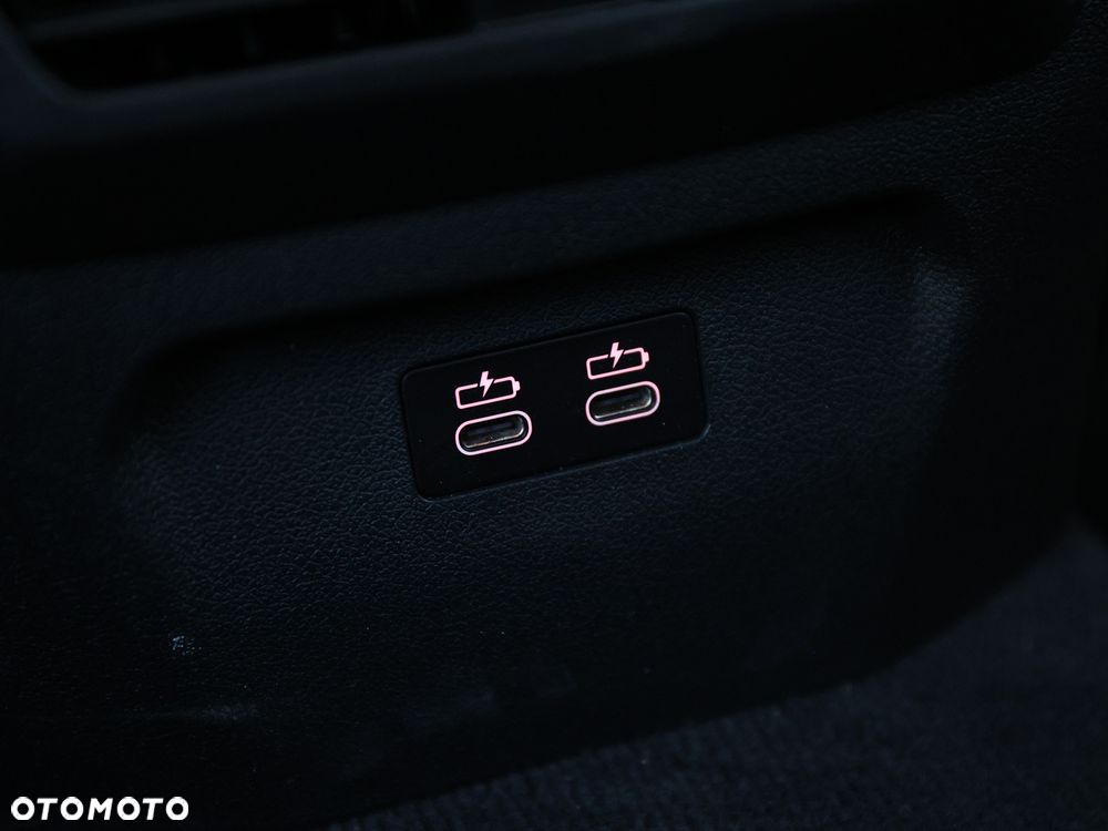 BMW Seria 2 220i M Sport - 33