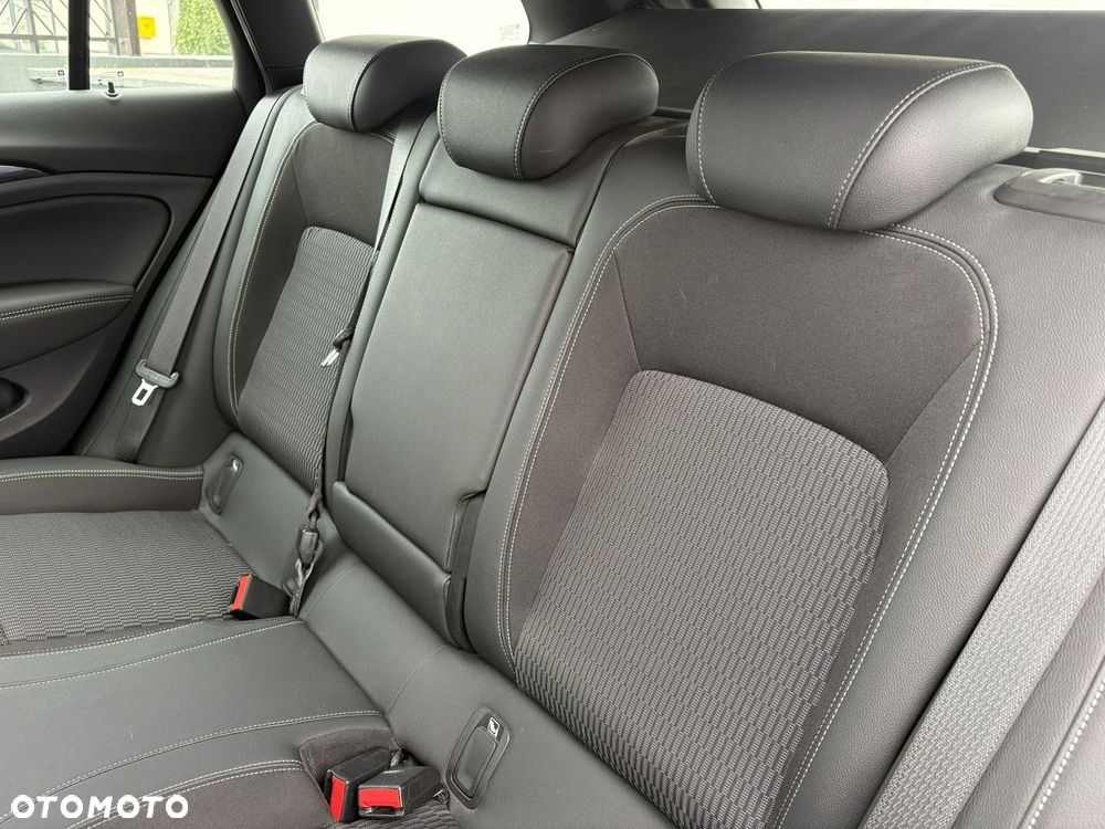 Opel Insignia 2.0 CDTI Business Elegance S&S - 23