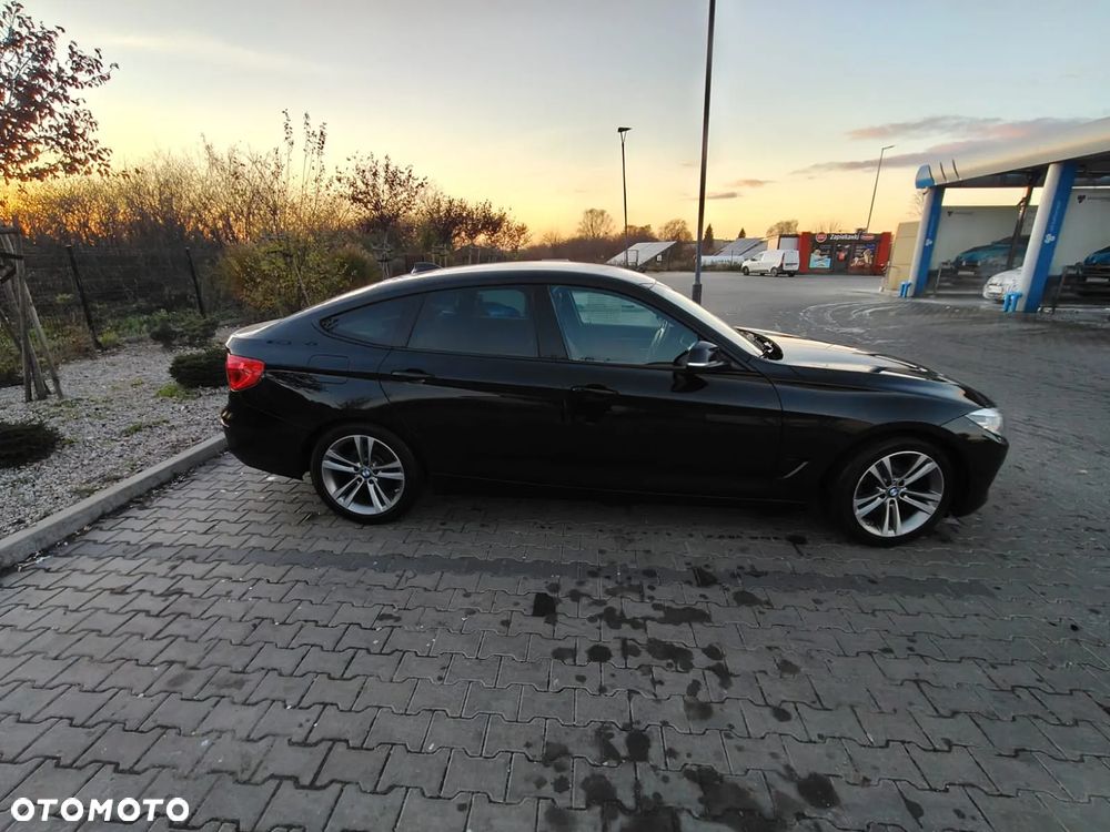BMW 3GT 320i GPF xDrive Sport Line - 4
