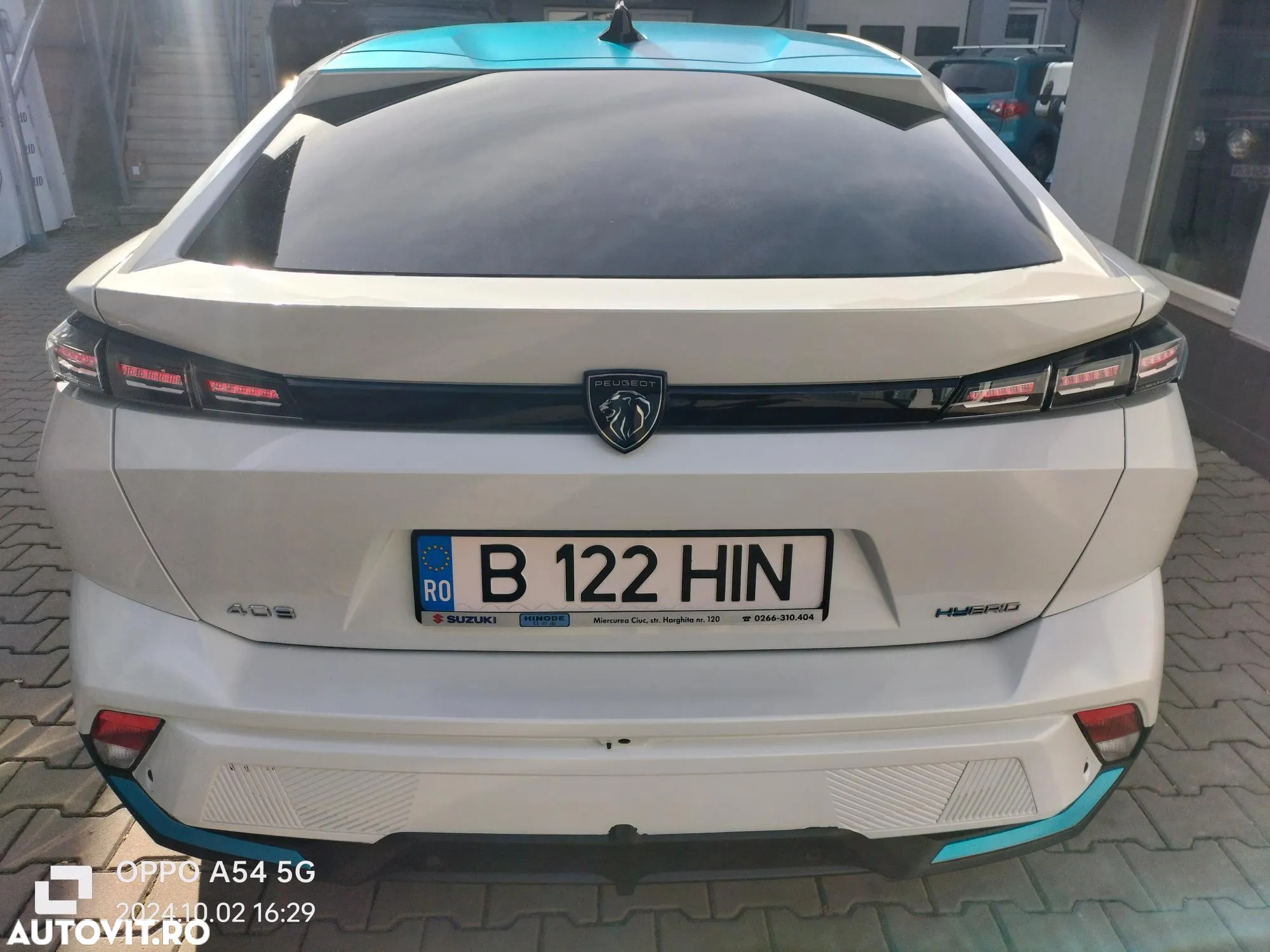 Peugeot 408 PHEV 180 Allure Pack - 8