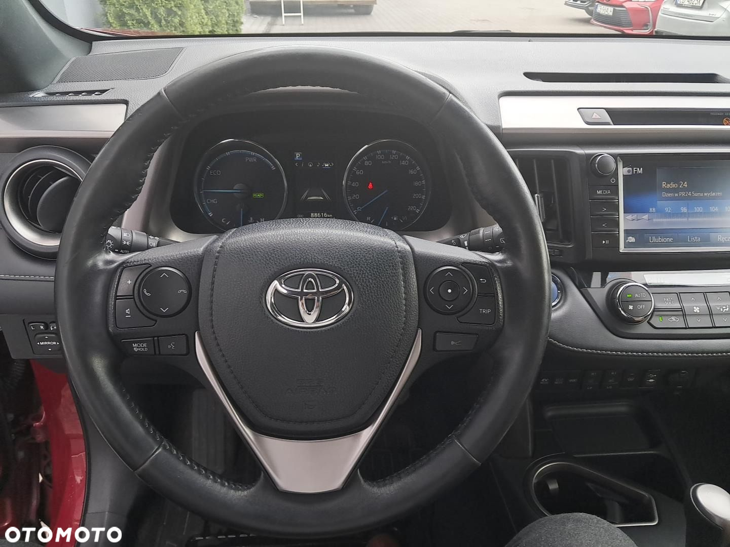 Toyota RAV4 - 16