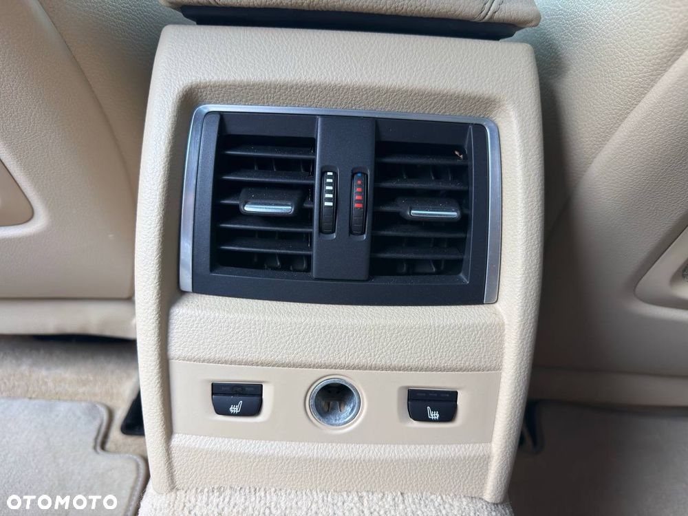 BMW Seria 3 328i - 14