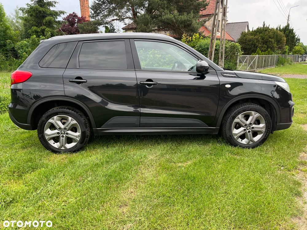 Suzuki Vitara - 4