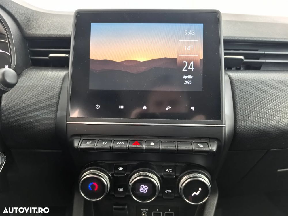 Renault Clio V full hybrid 145 Techno - 12