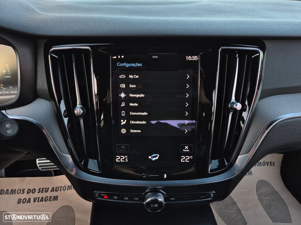 Volvo V60 2.0 T6 AWD TE R-Design - 29