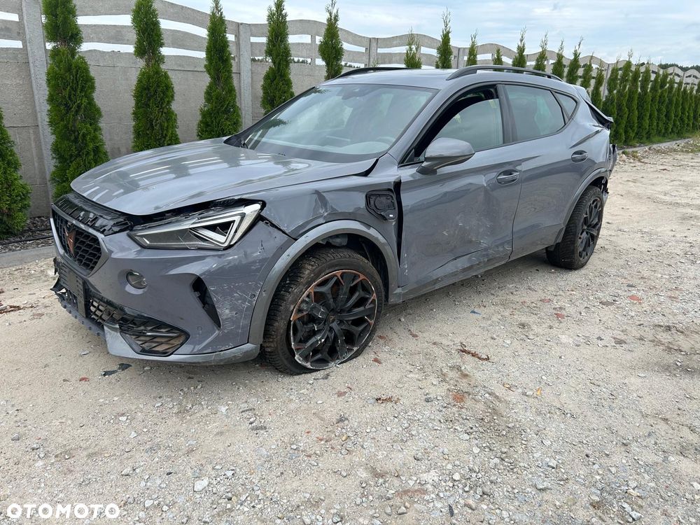 Cupra Formentor 1.4 e-Hybrid DSG Priority - 1