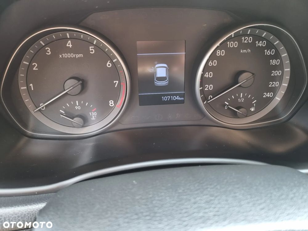 Hyundai i30 1.4 Classic + - 16