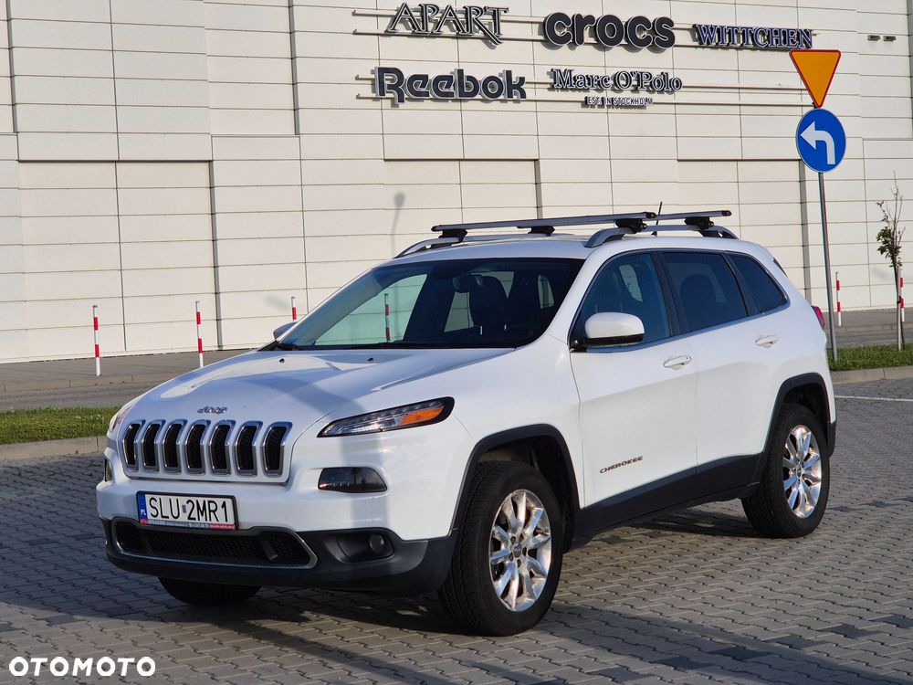 Jeep Cherokee - 1