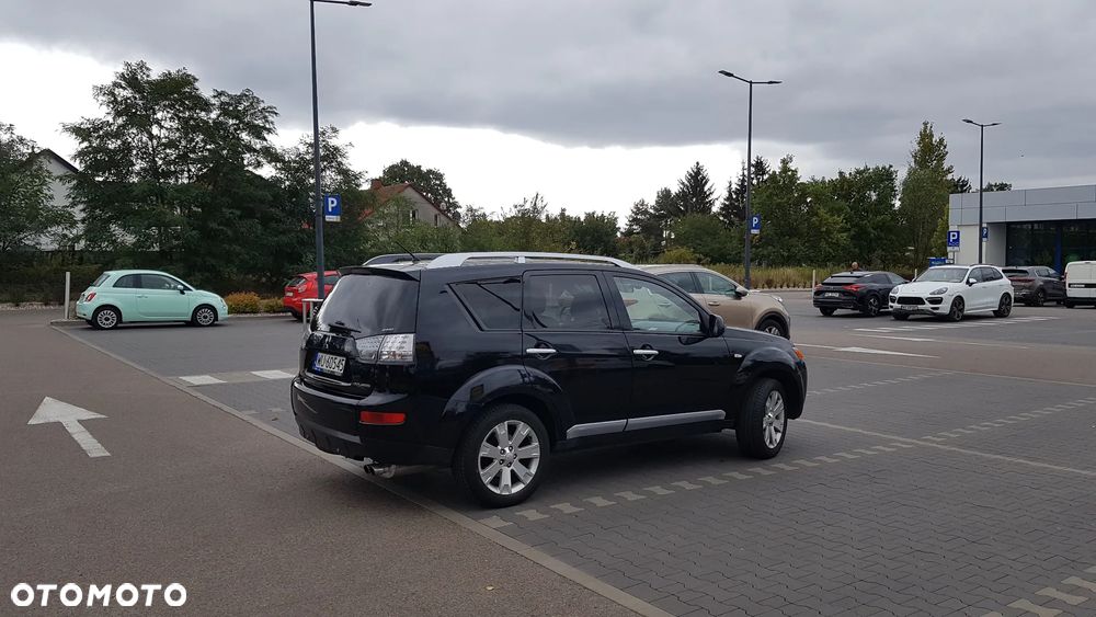 Mitsubishi Outlander 2.0 DID Instyle - 5