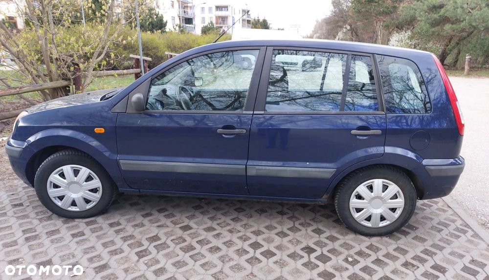 Ford Fusion 1.4 Trend - 4