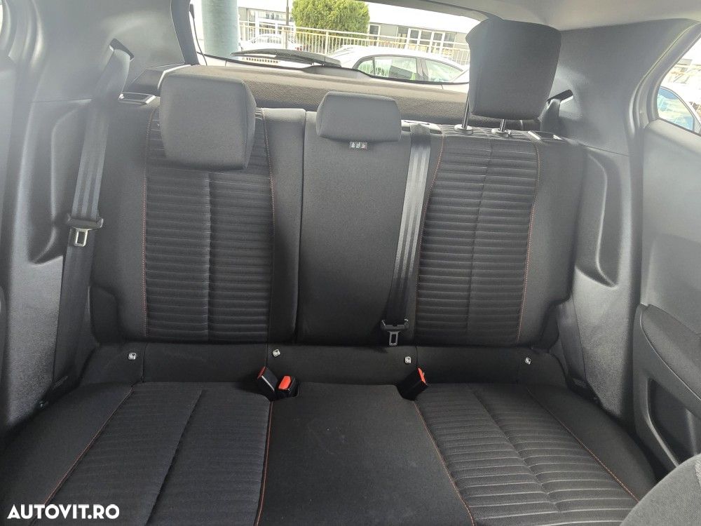 Peugeot 2008 1.5 BlueHDI FAP Active - 16