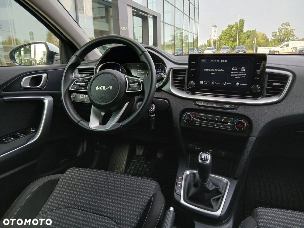 Kia Ceed 1.5 T-GDI M - 14