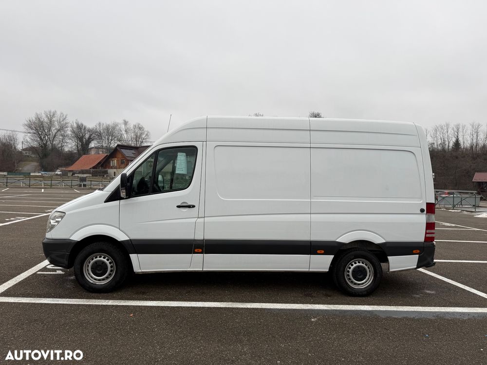 Mercedes-Benz Sprinter - 3