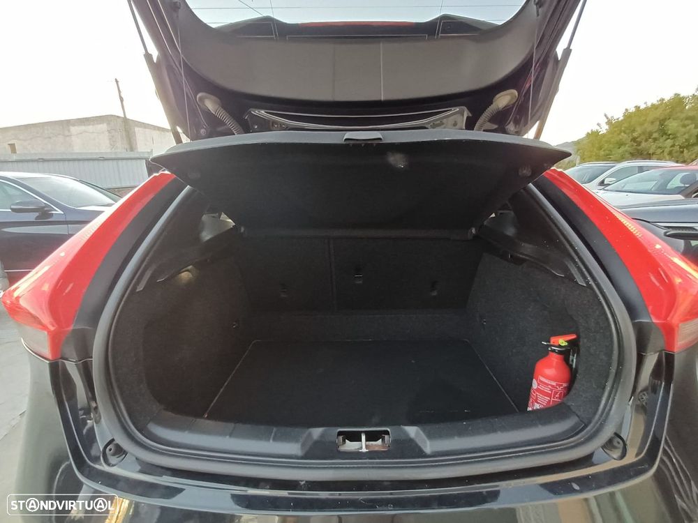 Volvo V40 D2 Ocean Race - 22