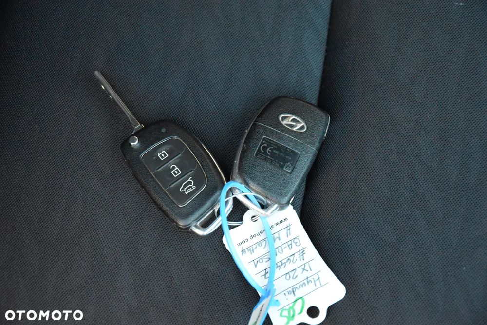 Hyundai ix20 1.4 blue Trend - 41