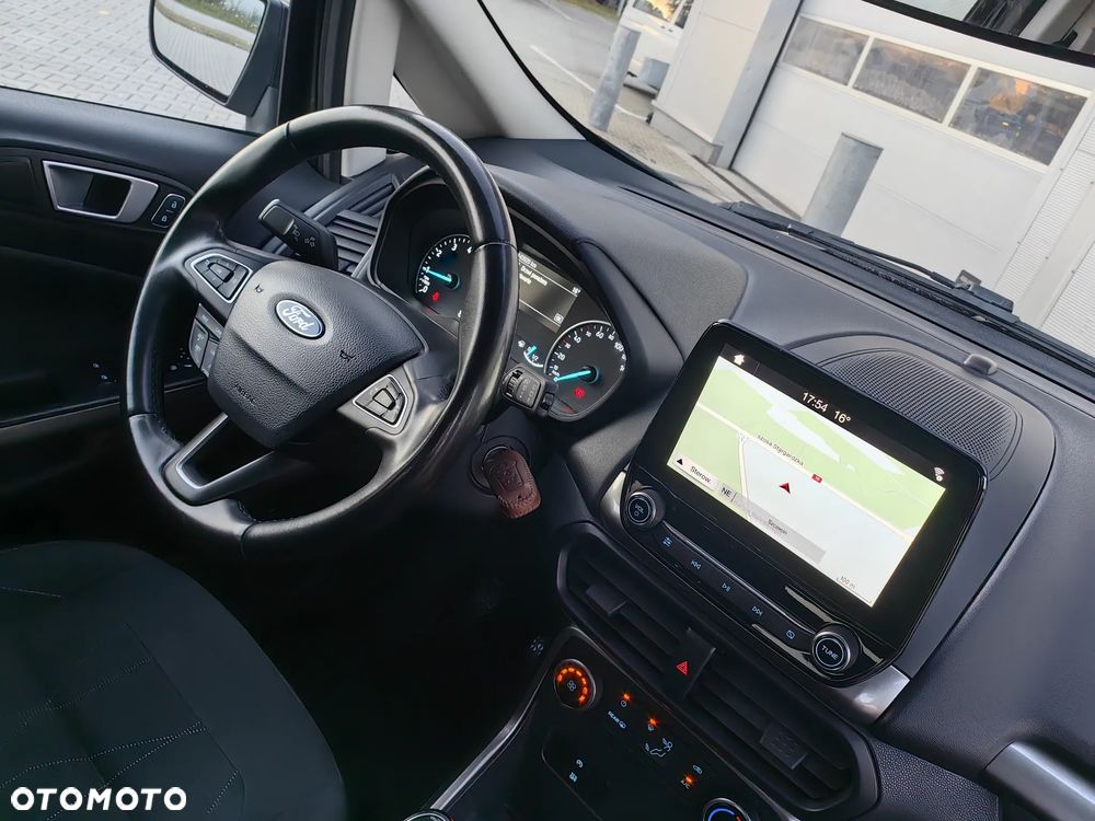 Ford EcoSport - 11