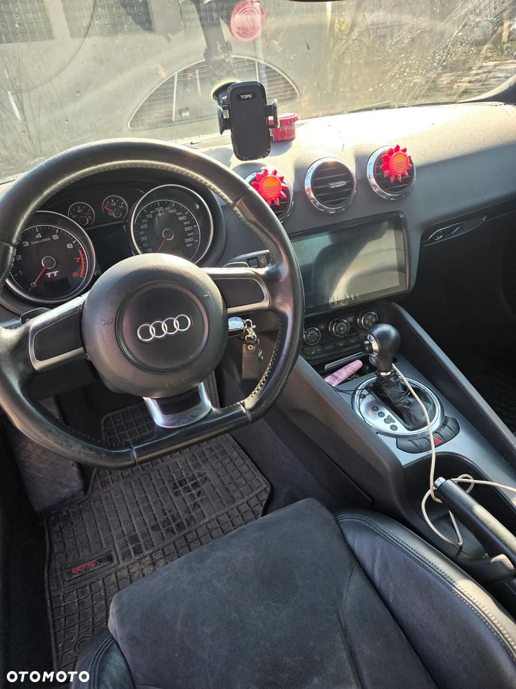 Audi TT Coupé - 11