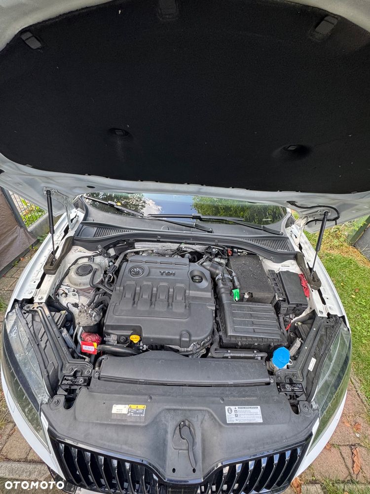 Skoda Superb 2.0 TDI L&K DSG - 30